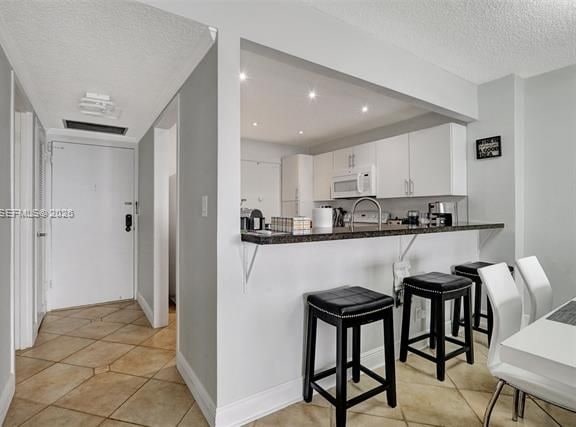 Direct Ocean View 1BR at Sea Air Towers photo 3