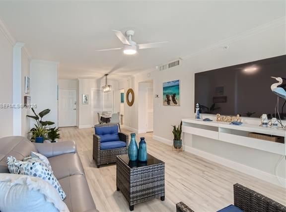 Remodeled Oceanfront 1BR, Pool & Beach Access photo 3