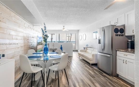 Beachfront Studio On Hollywood Broadwalk photo 3