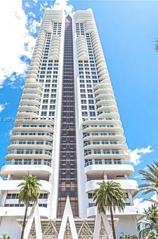 Akoya Oceanfront: Two Balconies, Ocean Views photo 3