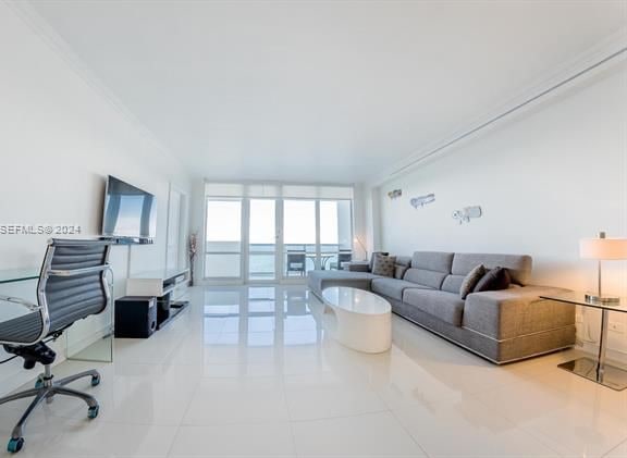 The Pavilion: Remodeled Oceanfront 2BR