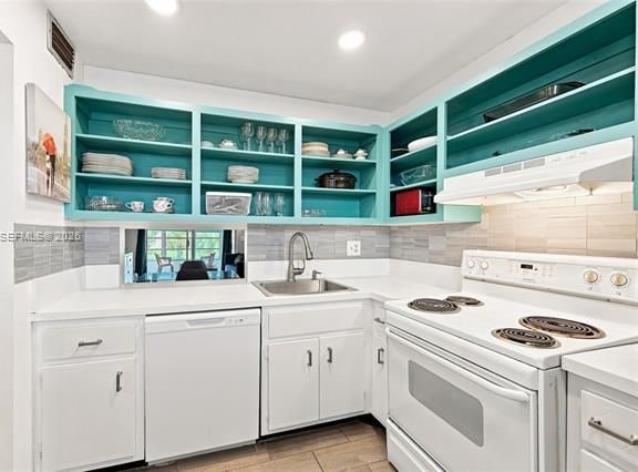 Corner Unit, Screened Porch, 55+ Community photo 3