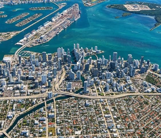 Brickell Penthouse With Waterfront Views