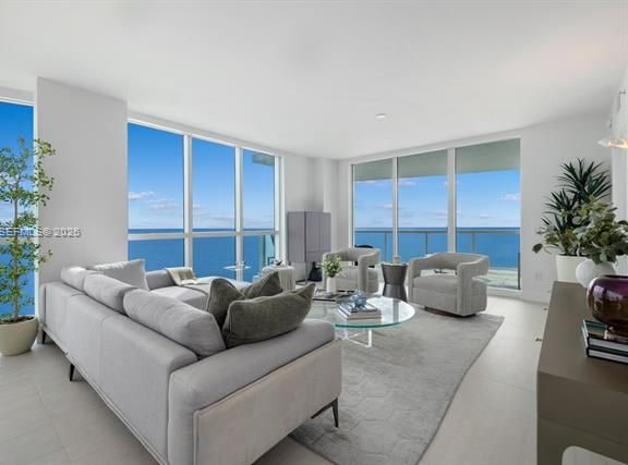 Oceanfront Corner Unit With Private Elevator At Mosaic — photo 2