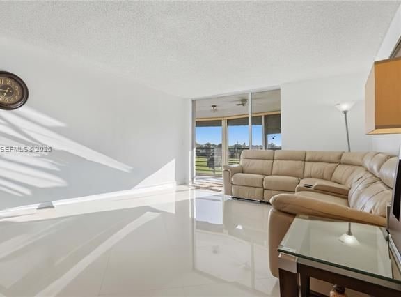 Barwood 55+ Golf Course View Condo photo 3