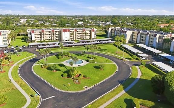 Barwood 55+ Golf Course View Condo