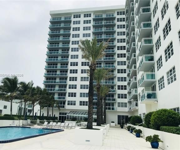 Oceanfront Collins Condo With Beach Boardwalk