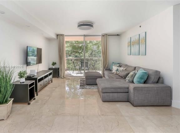 Refreshed 3BR Condo In Aventura photo 2