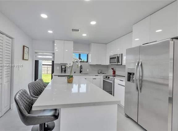 Calvert Manors: Furnished 3BR With Private Suite photo 3