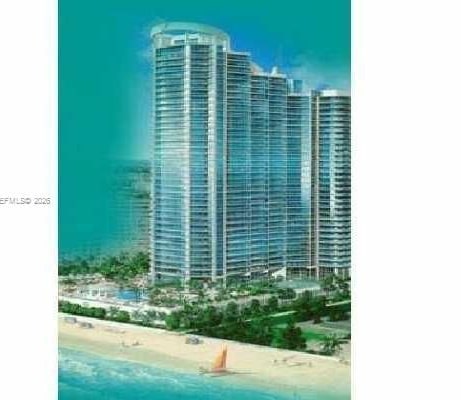 Oceanfront Hollywood Condo With Full Amenities