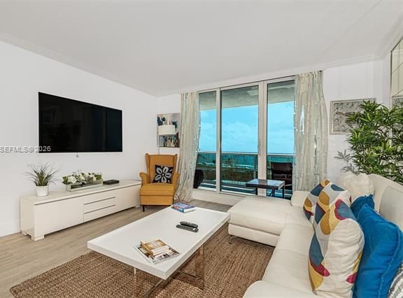 Roney Palace Junior 2BR With Ocean Views photo 3