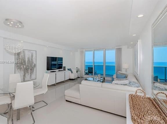 Roney Palace Oceanfront With 1 Hotel Access — photo 2