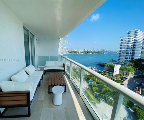 Icon South Beach: Starck Design, Bay Views