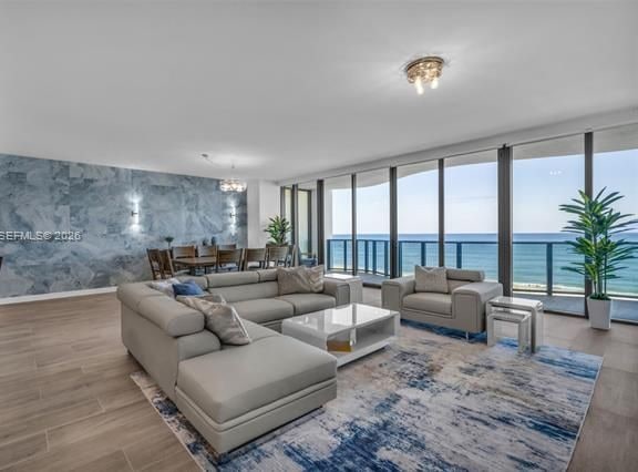 Casamar Oceanfront 4BR With Den & Sunrise Views photo 2