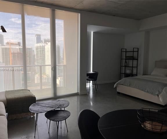 29th Floor Centro With Panoramic Views — photo 2