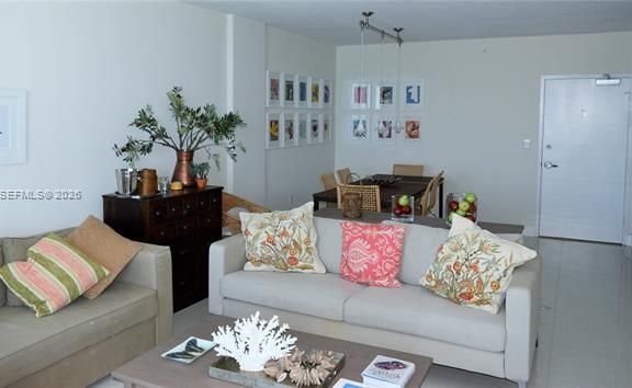 Oceanfront 2BR, Direct Views From Every Room — photo 2