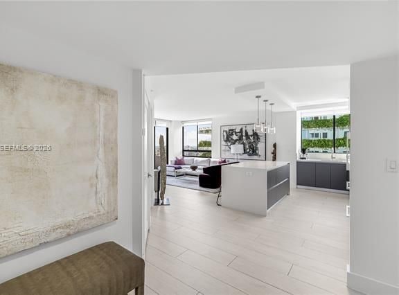 Renovated Corner 2BR, Ocean & Bay Views, Waverly photo 3