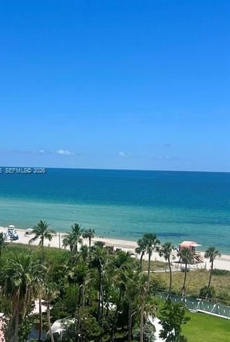 St. Tropez Ocean: Updated 2BR, Dual Balconies photo 2