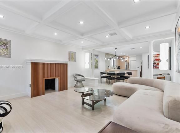 Renovated Shadowlawn Home With Private Pool photo 2