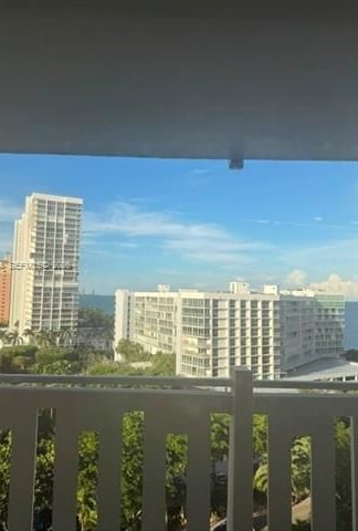 Oceanfront 2BR With Private Balcony, Beach Access