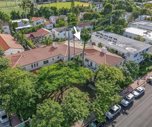 Eva Condo: Detached Two-Story South Beach Home