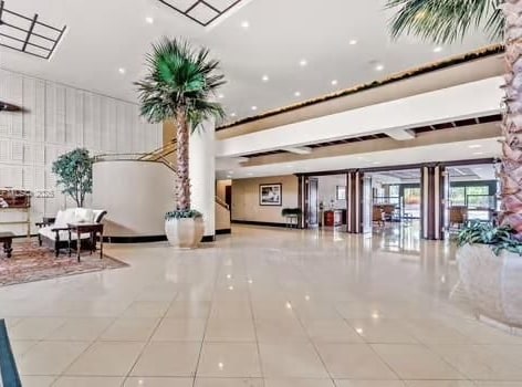 Elegant Emerald Bay Condo, Media Room & Views photo 3
