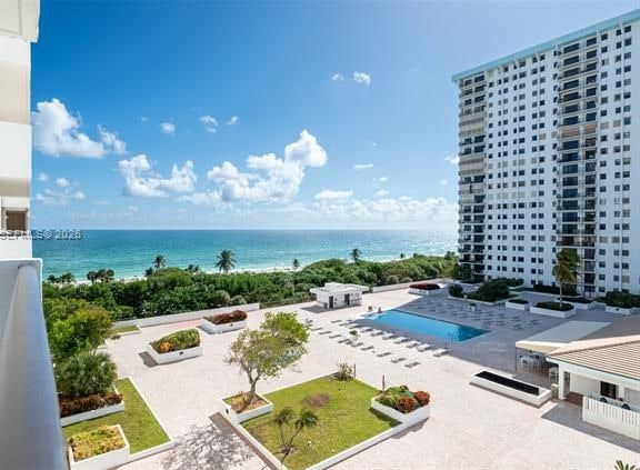 Summit Oceanfront 2BR With Southern Exposure — photo 2