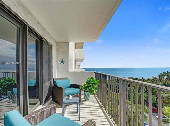 Newly Renovated Oceanfront 2BR At The Summit photo 3
