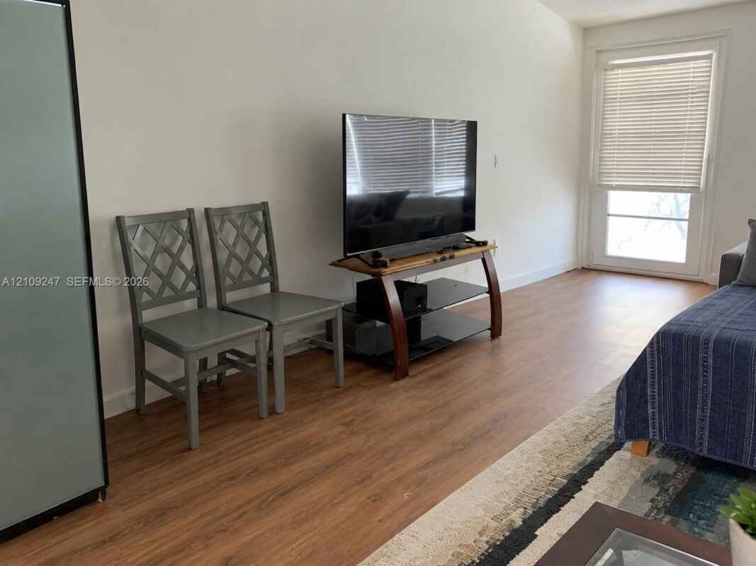 Updated Studio, 1 Block From Beach, Miami Beach — photo 2