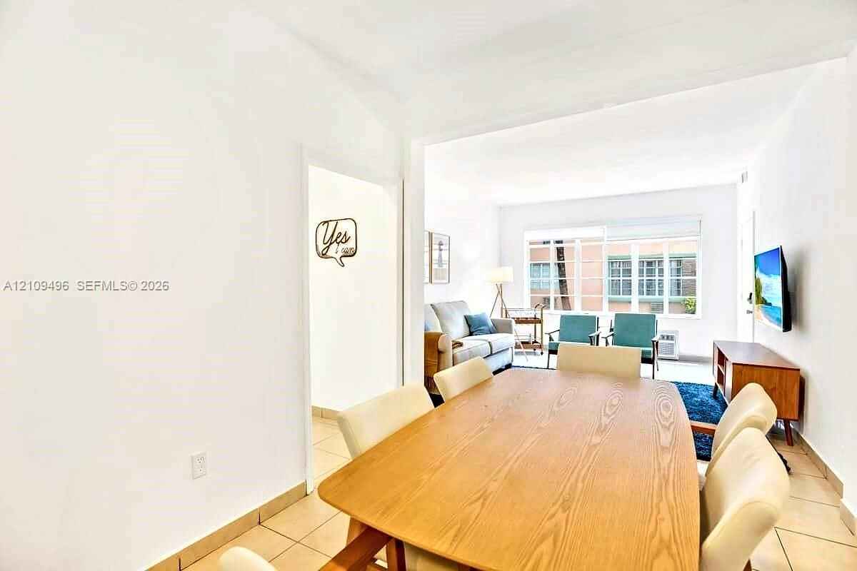 Stylish Modern 2BR, Miami Beach Move-In Ready photo 3