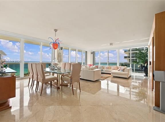 Solimar Corner Oceanfront With Wrap Balcony photo 3