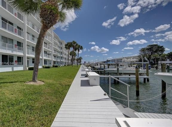 Waterfront Condo On Intracoastal Canal