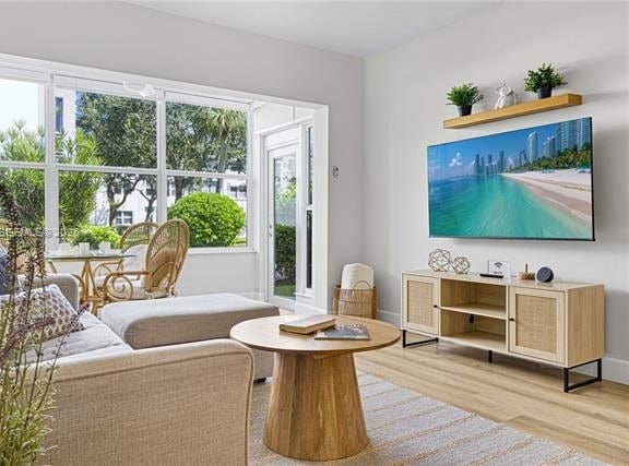 Beachfront 1BR With Private Entrance, Across From Ocean