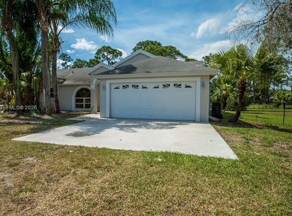 The Retreat: 1.5 Acres, 9 Beds, Designer Style