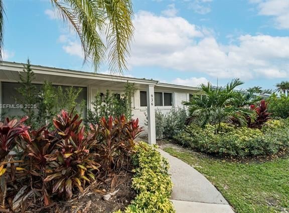 The Veranda Villa, 4BR North Palm Beach Home — photo 2