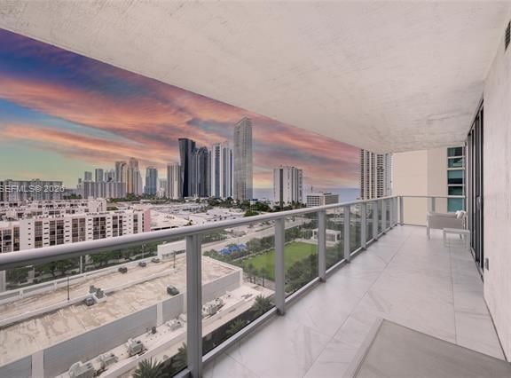 Designer Corner Unit With Ocean Views