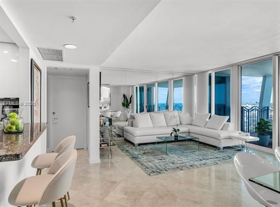 Michael Graves Penthouse At 1500 Ocean Drive — photo 2
