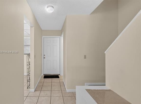 Beachfront Townhome Steps To Sand & Privacy photo 3